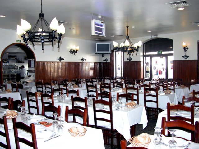 restaurantemaritimadexabregassala2.jpg